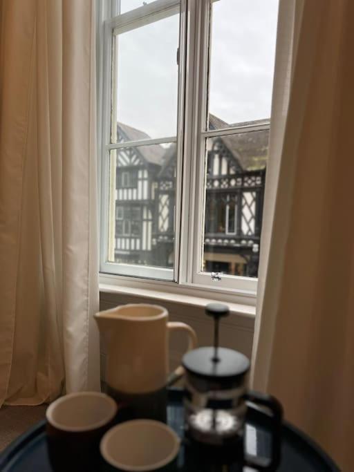 Modern Apartment Within Historic Chester City Walls Exterior foto